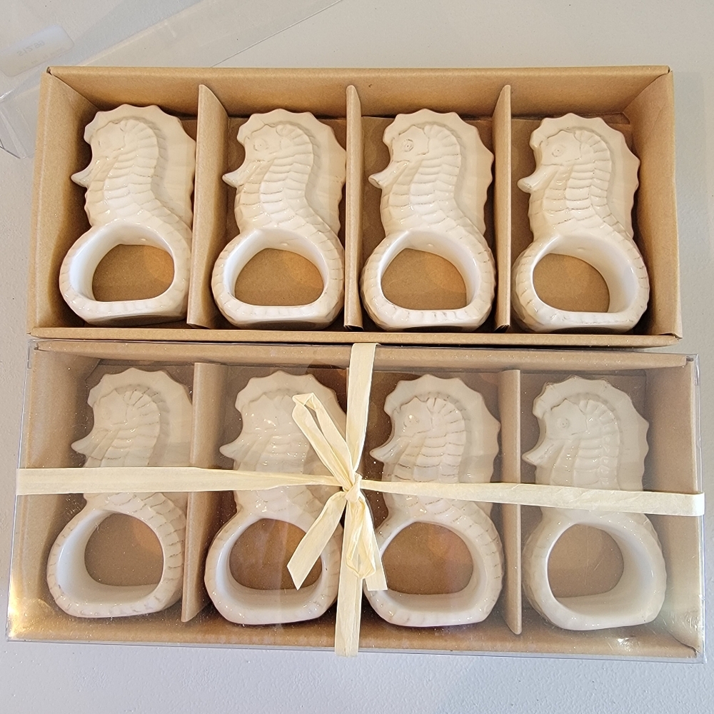 FANCY TH@T GIFT & DECOR ♡ 2 Set of 4 White Sea Horse Napkin Rings